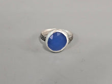 Load image into Gallery viewer, Chalcedony Faceted Stone Ring