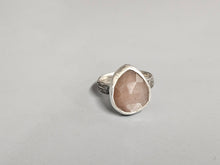 Load image into Gallery viewer, Peach Moonstone Faceted Stone Ring