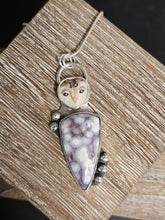 Load image into Gallery viewer, Owl Luna Agate Necklace