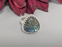 Load image into Gallery viewer, Labradorite Carved Stone Ring