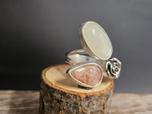 Load image into Gallery viewer, Mae Flowers Moonstone, Sunstone Ring