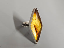 Load image into Gallery viewer, Amber Stone Ring