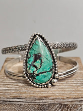 Load image into Gallery viewer, Golden Hills Turquoise Bracelet
