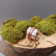 Load image into Gallery viewer, Stunning Sterling Silver + Copper Spinner Ring