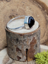 Load image into Gallery viewer, Red Garnet Ring