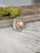 Load image into Gallery viewer, Spiny Oyster Cowboy Hat Ring