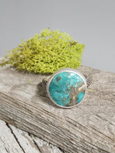 Load image into Gallery viewer, Turquoise Vintage Round Ring