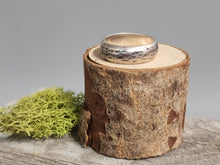 Load image into Gallery viewer, Sterling Silver Hammered Ring