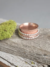 Load image into Gallery viewer, Copper Spinner Ring Size 8