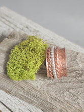 Load image into Gallery viewer, Copper Spinner Ring Size 5