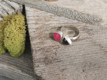 Load image into Gallery viewer, Rani Chalcedony & Black Onyx Ring