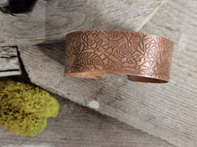 Load image into Gallery viewer, Rose copper engraved cuff bracelet, geometric floral motifs and textured finish