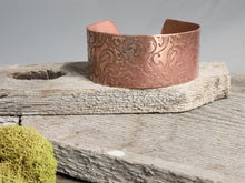 Load image into Gallery viewer, Copper lace-engraved cuff bracelet with smooth back, wide flat design