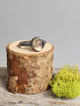 Load image into Gallery viewer, Fluorite Stone Ring