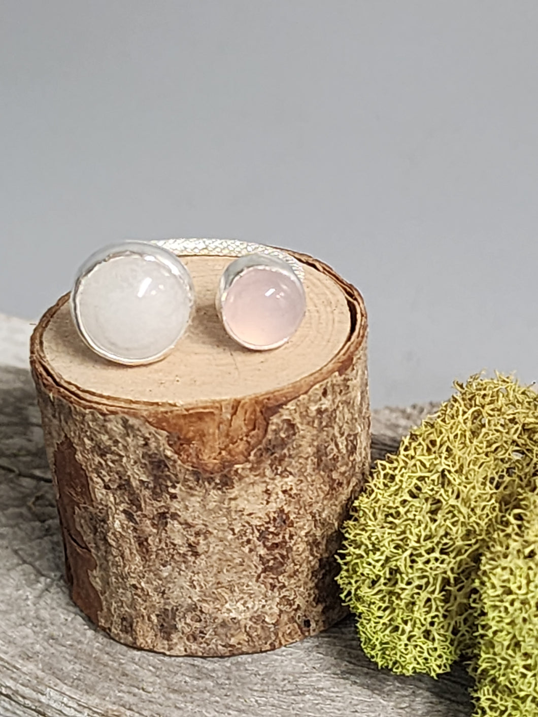 2 Stone Ring (White Jade/ Rose Quartz)