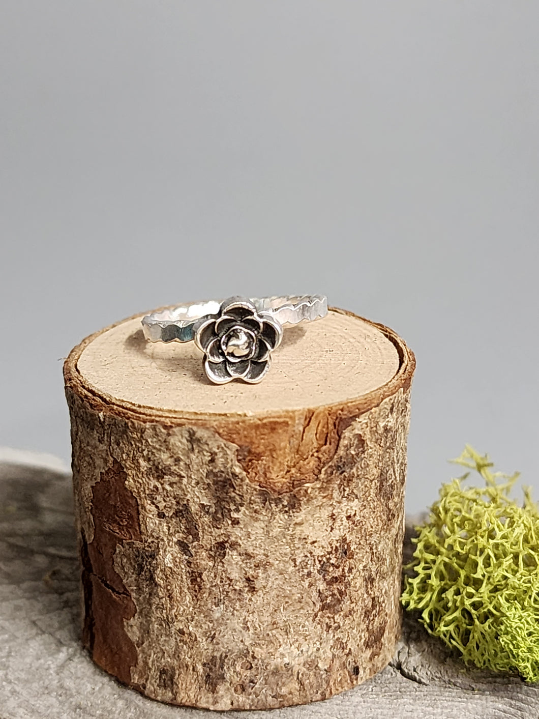 Sterling Silver Daisy Flower Ring