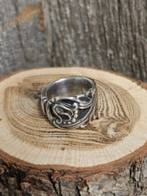 Load image into Gallery viewer, Spoon Ring
