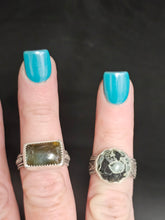 Load image into Gallery viewer, Labradorite Ring
