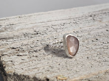Load image into Gallery viewer, Peach Moonstone Faceted Stone Ring
