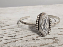 Load image into Gallery viewer, Crazy Laced Agate Bracelet
