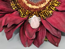 Load image into Gallery viewer, Rose Quartz Ring
