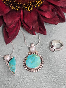 Kingman Turquoise & Pearl With Gold Pendant