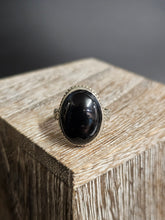 Load image into Gallery viewer, Onyx Snake Ring

