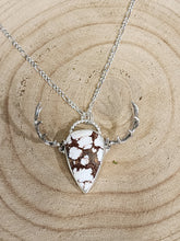 Load image into Gallery viewer, Wild Horse Elk Necklace
