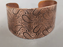 Load image into Gallery viewer, Copper Textured Bracelet
