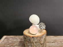 Load image into Gallery viewer, Mae Flowers Moonstone, Rose Quartz Ring
