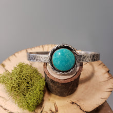 Load image into Gallery viewer, Turquoise Stone Rope Bracelet
