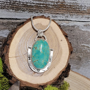 Horse shoe Turquoise Necklace