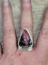 Load image into Gallery viewer, Eudialyte Stone Ring
