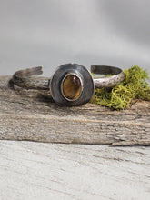 Load image into Gallery viewer, Tiger Eye Cowboy Hat Bracelet
