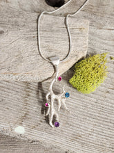 Load image into Gallery viewer, Twisted Twig Necklace
